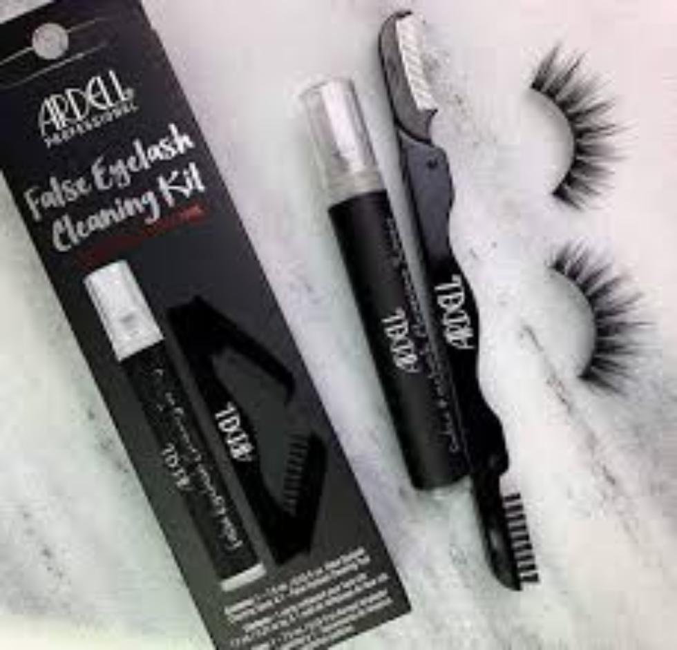 ARDELL False Eyelash Cleaning Kit