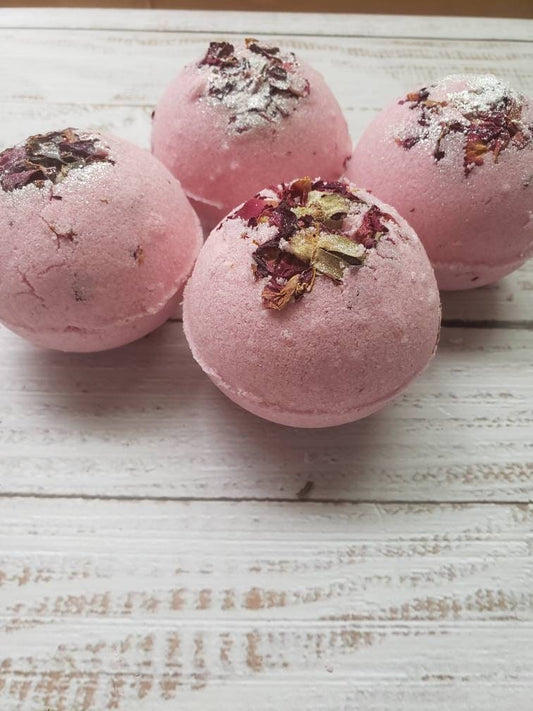 Simply Rose Petal Bath Bomb 4 pcs