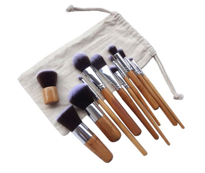 Bamboo Handle Makeup Brushes Set with Bag Professional Cosmetics Brush