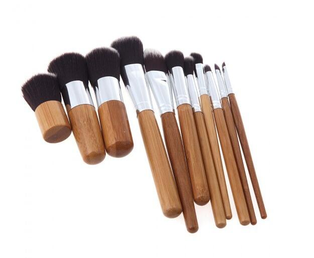 Bamboo Handle Makeup Brushes Set with Bag Professional Cosmetics Brush